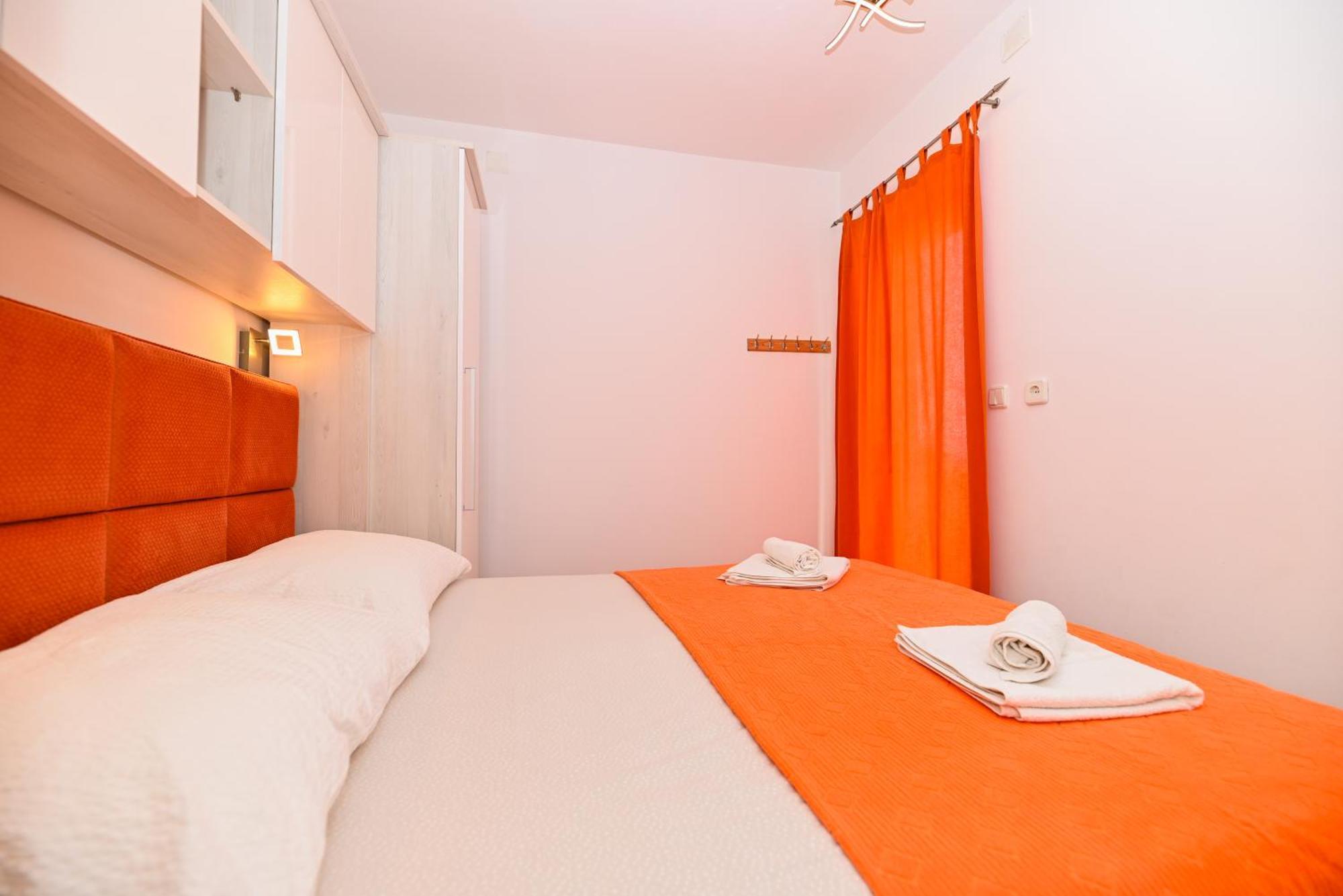 Vila Tatinja Trogir Luaran gambar