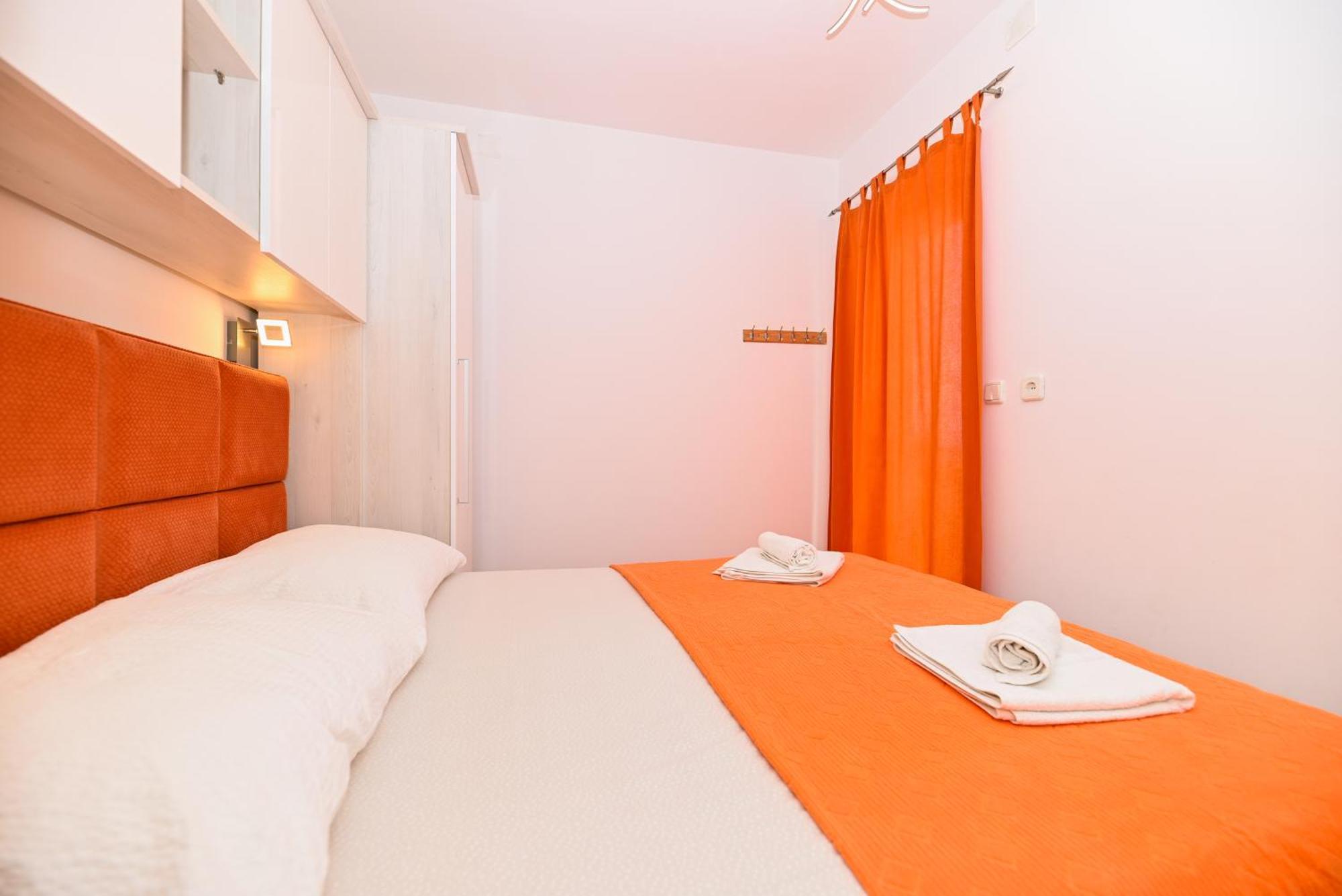 Vila Tatinja Trogir Luaran gambar