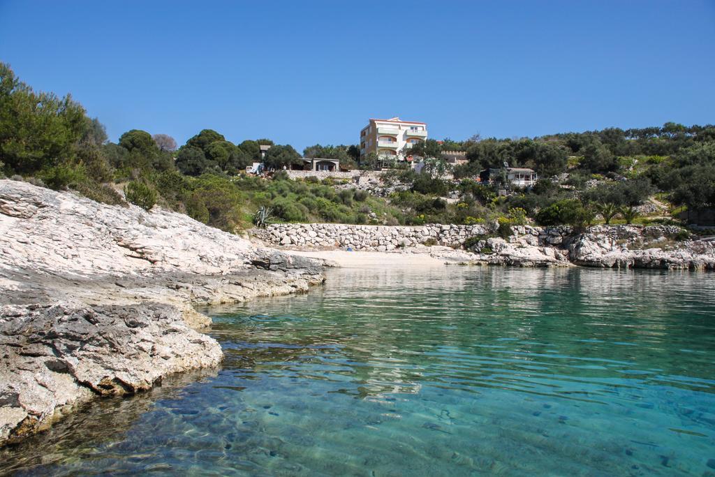 Vila Tatinja Trogir Luaran gambar