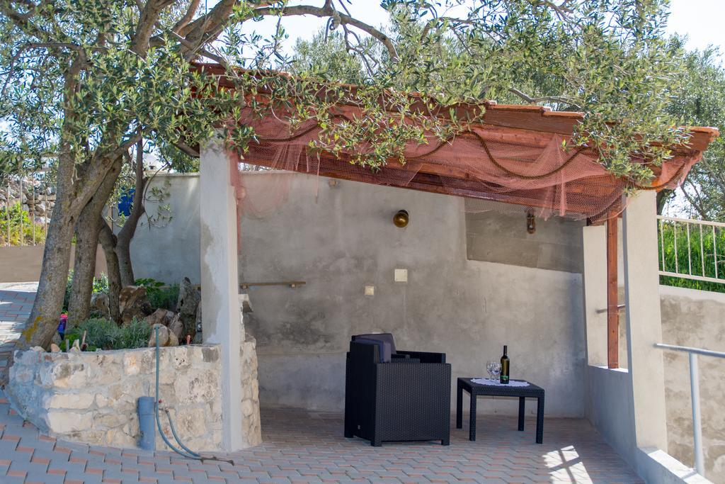 Vila Tatinja Trogir Luaran gambar