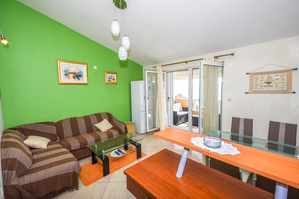 Vila Tatinja Trogir Luaran gambar
