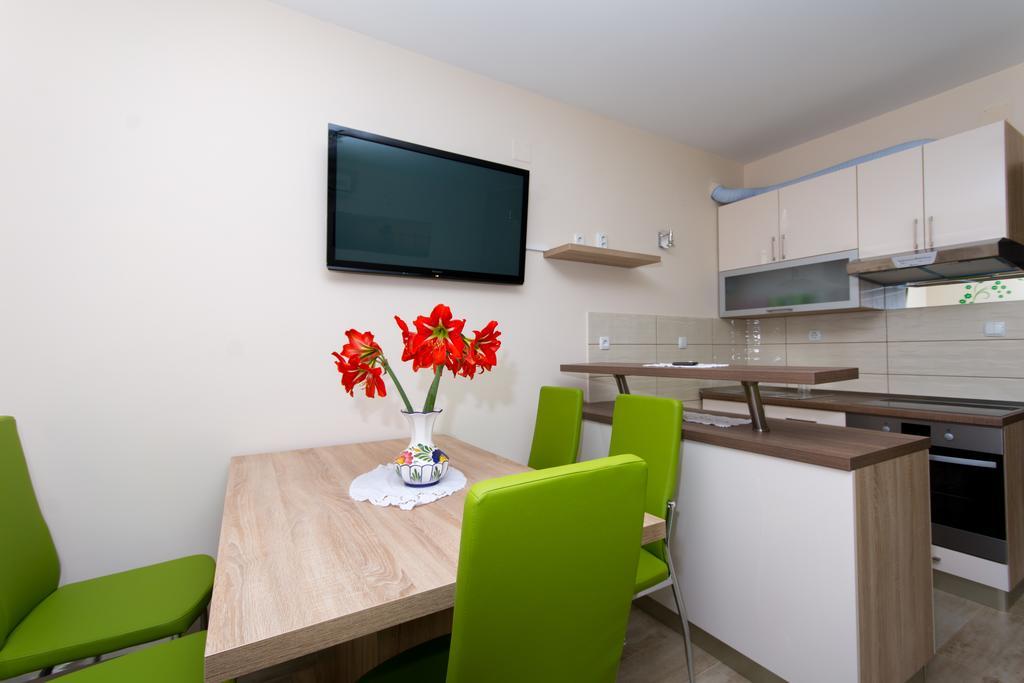 Vila Tatinja Trogir Luaran gambar