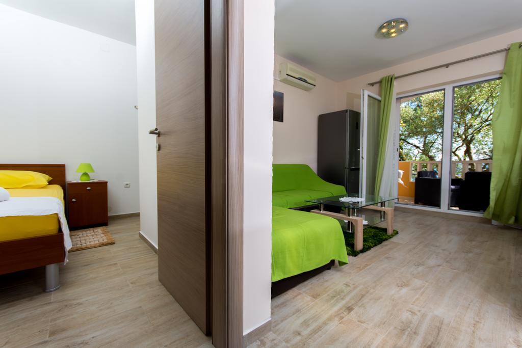 Vila Tatinja Trogir Luaran gambar