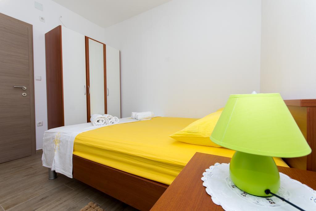 Vila Tatinja Trogir Luaran gambar