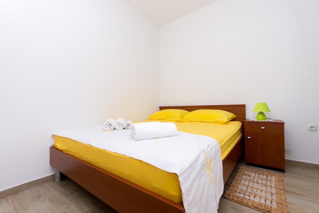 Vila Tatinja Trogir Luaran gambar